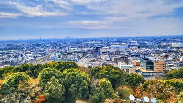 愛知県小牧市の街並み(小牧山城跡天守閣からの眺め)