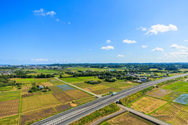 千葉県茂原市圏央道付近の風景と田んぼ