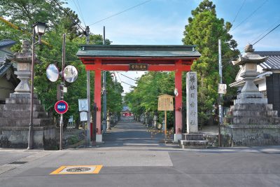 岐阜県神戸町の日吉神社と町並み