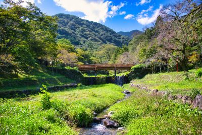 岐阜県養老町にある養老の滝と綺麗な自然の景色