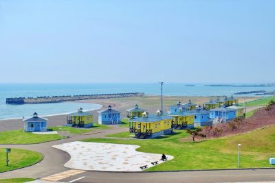 北海道新ひだか町にある三石海浜公園（道の駅みついし）の風景