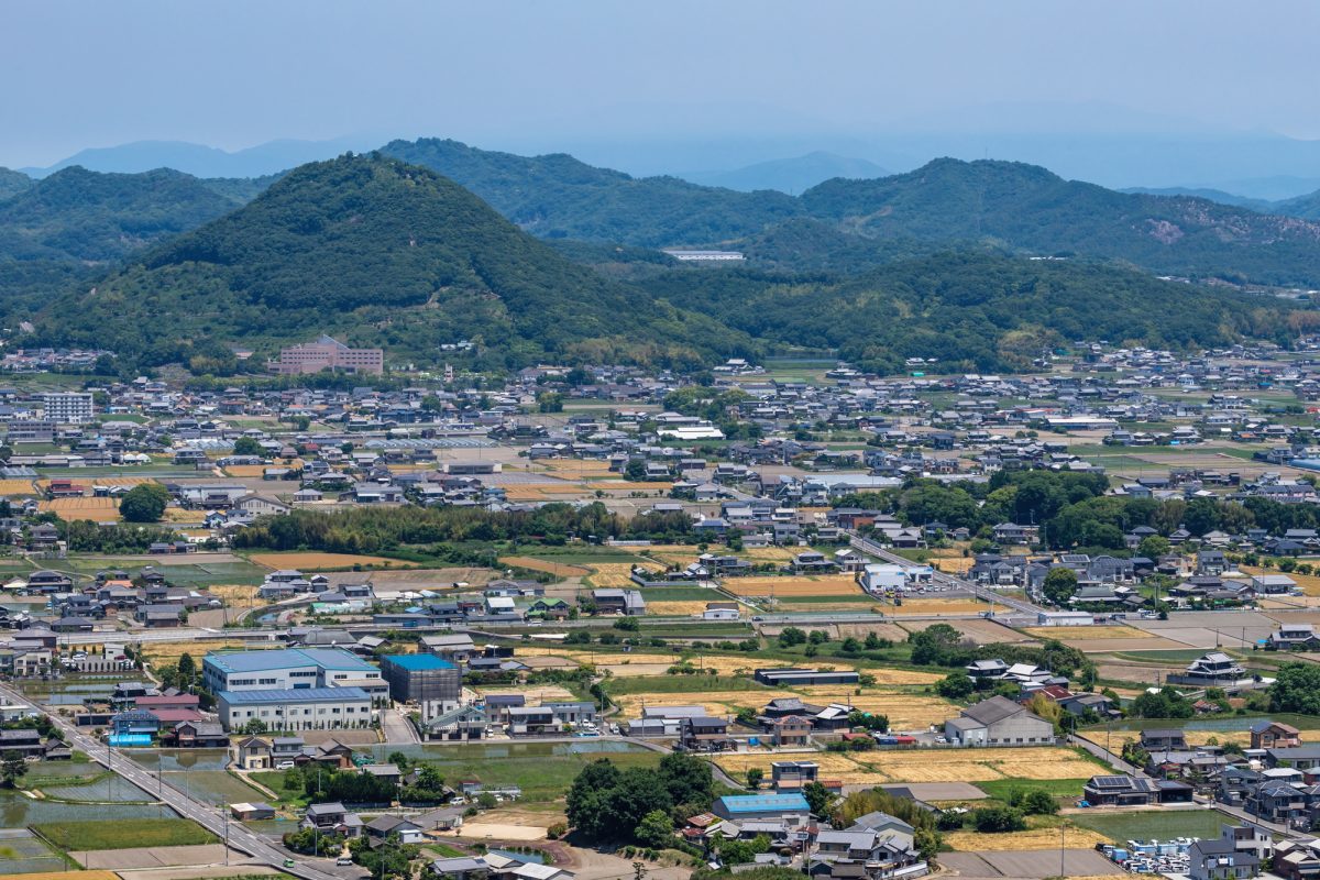 香川県三木町の田舎の町並み