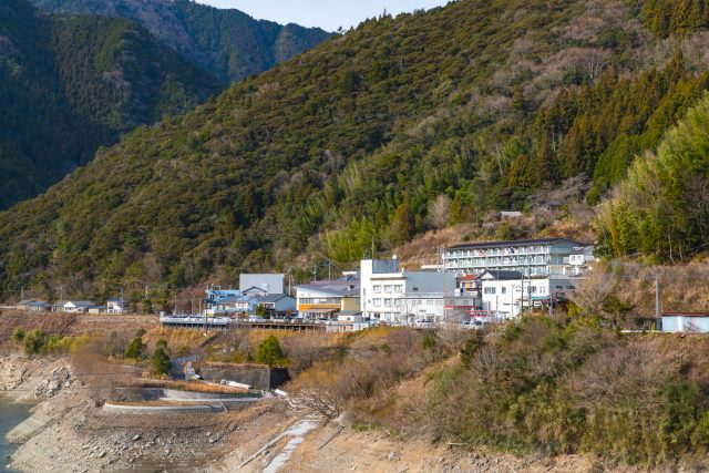 高知県大川村の市街地の田舎町