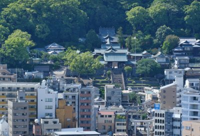 長崎県長崎市の街並み(諏訪神社　長崎)