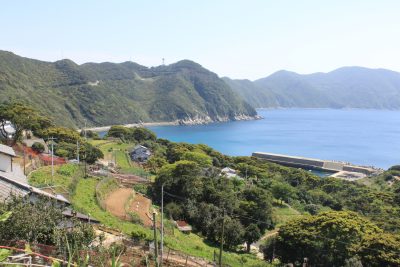 長崎県新上五島町の島の風景と町並み
