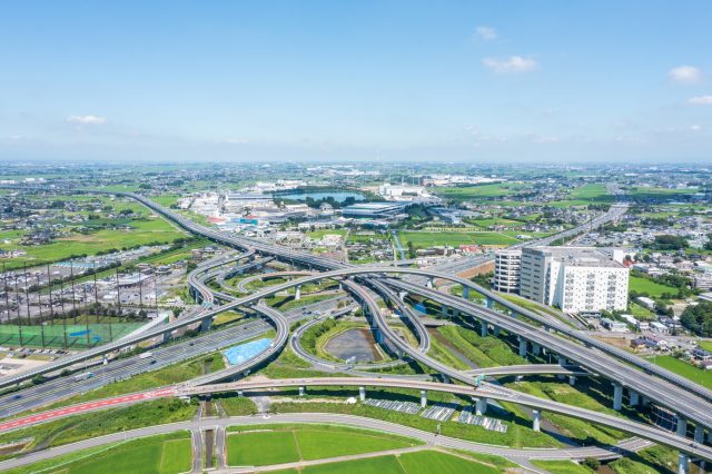 埼玉県久喜市にある久喜白岡ジャンクションと町並み全景