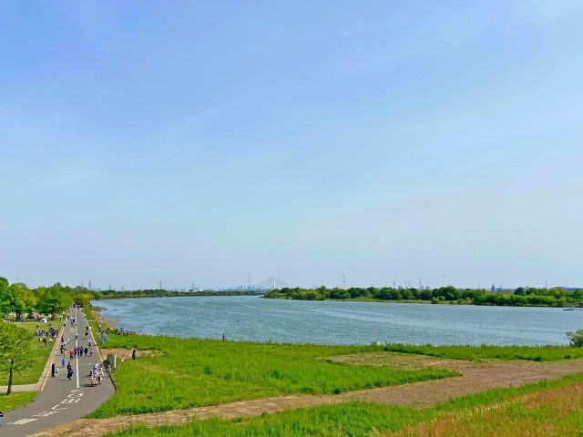 埼玉県戸田市の荒川河川敷と田舎の風景