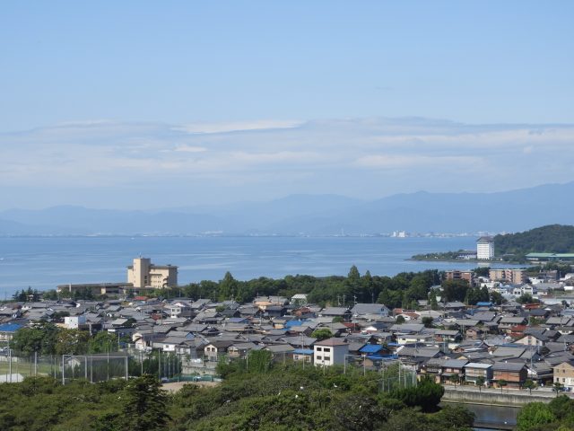 滋賀県彦根市の街並み(琵琶湖と彦根・長浜市街)