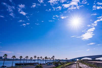 静岡県湖西市の新居海釣公園・浜名バイパスと空